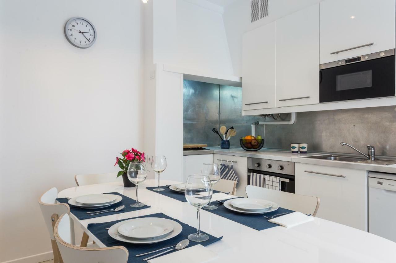 Three Bedroom Apartment In Historical Centre -Bairro Alto Lisboa Exterior foto