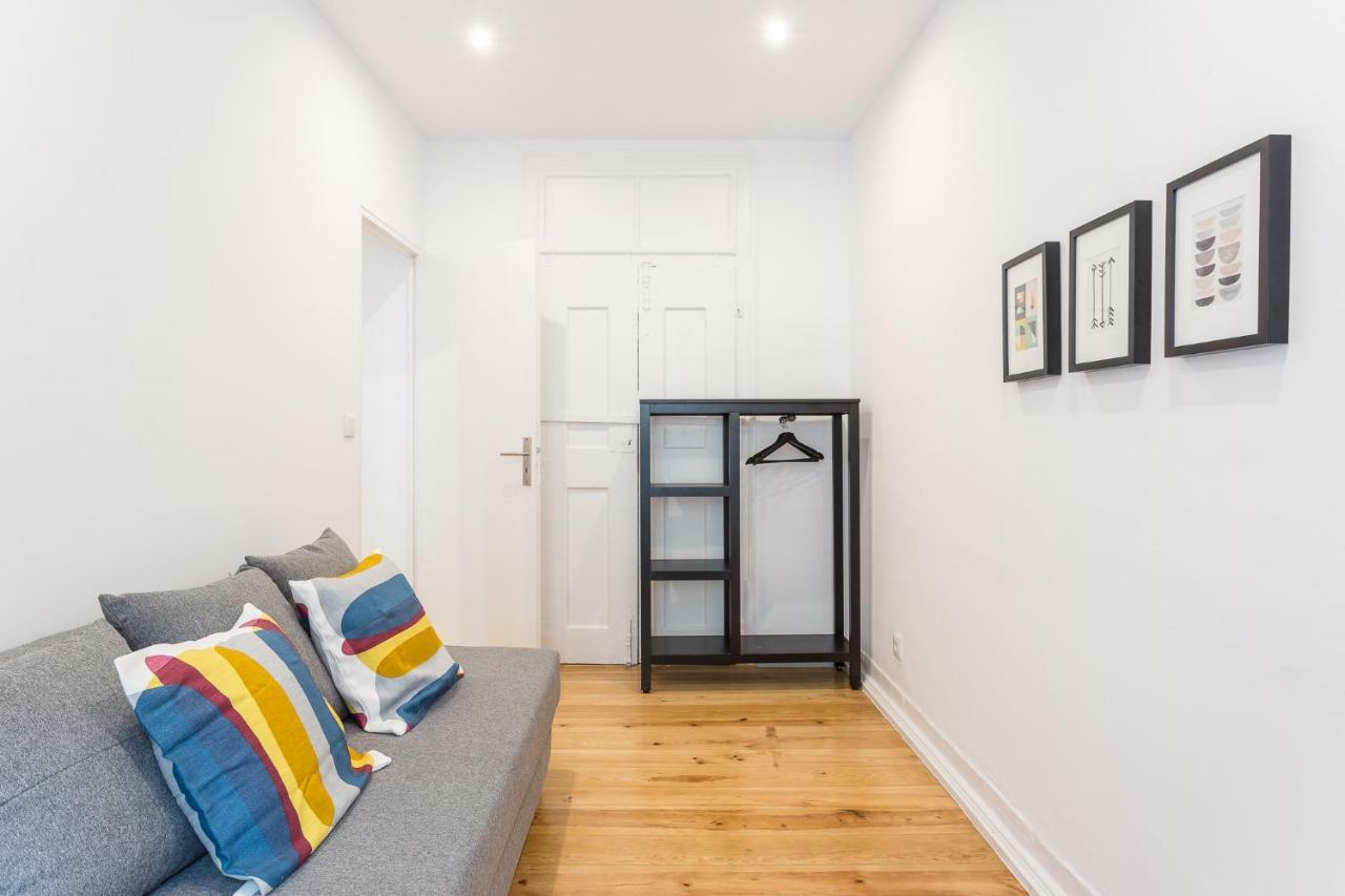 Three Bedroom Apartment In Historical Centre -Bairro Alto Lisboa Exterior foto